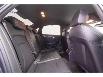 Audi A4 3.0 TDI V6 Black Edition Saloon 4dr Diesel S Tronic quattro Euro