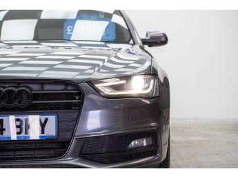 Audi A4 3.0 TDI V6 Black Edition Saloon 4dr Diesel S Tronic quattro Euro