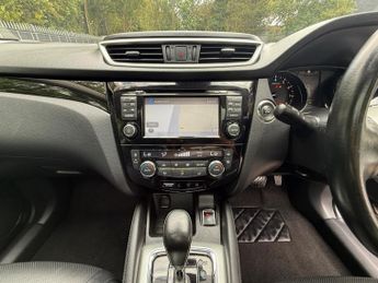 Nissan Qashqai 1.2 DIG-T Tekna XTRON 2WD Euro 6 (s/s) 5dr