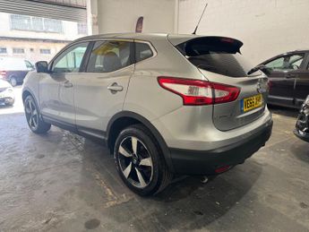 Nissan Qashqai 1.6 dCi n-tec XTRON 2WD Euro 6 (s/s) 5dr