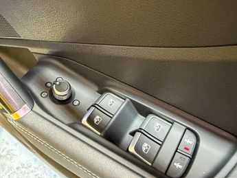 Audi Q2 1.4 TFSI CoD S line S Tronic Euro 6 (s/s) 5dr