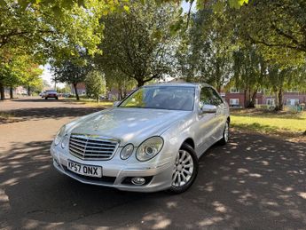 Mercedes-Benz E Class 1.8 E200 Kompressor Elegance Saloon 4dr Petrol Automatic (207 g/