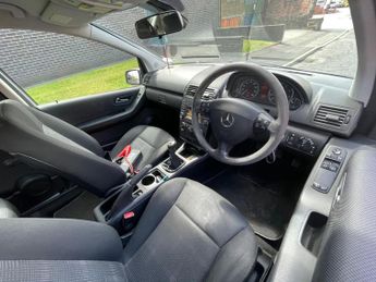 Mercedes-Benz A Class 1.5 A160 BlueEfficiency Classic SE 5dr