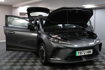 MG MG4 51kWh SE Auto 5dr