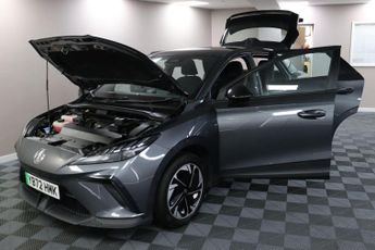MG MG4 51kWh SE Auto 5dr