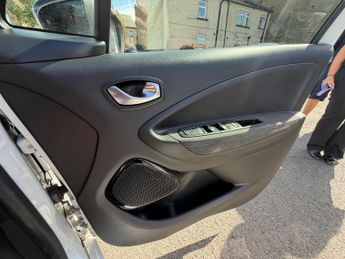 Renault Zoe R135 EV50 52kWh Techno Auto 5dr (Boost Charge)