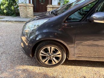 Kia Venga 1.6 4 Auto Euro 6 5dr