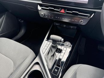 Kia Niro 1.6h GDi 2 SUV 5dr Petrol Hybrid DCT Euro 6 (s/s) (127 bhp)