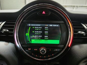 MINI Hatch 2.0 Cooper S Sport Steptronic Euro 6 (s/s) 5dr
