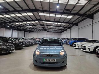 Fiat 500e 42kWh Icon Auto 3dr