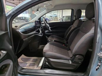 Fiat 500e 42kWh Icon Auto 3dr