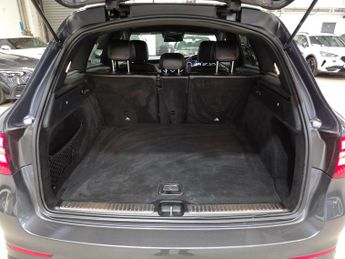 Mercedes-Benz GLC 2.1 GLC250d AMG Line G-Tronic 4MATIC Euro 6 (s/s) 5dr