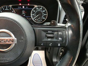 Nissan Qashqai 1.3 DIG-T MHEV Acenta Premium XTRON Euro 6 (s/s) 5dr