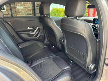 Mercedes-Benz A Class 1.3 A180 Sport (Executive) 7G-DCT Euro 6 (s/s) 5dr