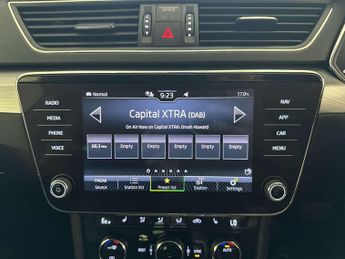 Skoda Superb 1.4 TSI iV 13kWh SE Technology Estate 5dr Petrol Plug-in Hybrid 