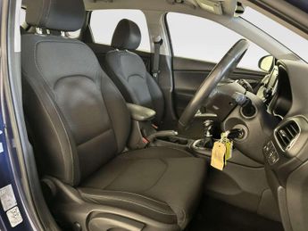 Hyundai i30 1.0 T-GDi Blue Drive SE Nav Hatchback 5dr Petrol Manual Euro 6 (