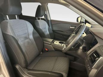 Nissan X-Trail 1.5 DIG-T MHEV N-Connecta SUV 5dr Petrol Hybrid XTRON Euro 6 (s/