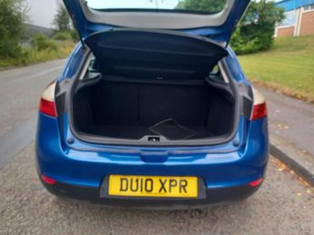 Renault Megane 1.6 16V Expression Euro 4 5dr