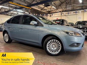 Ford Focus 1.6 Titanium 5dr