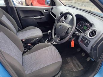 Ford Fusion 1.4 Zetec 5dr