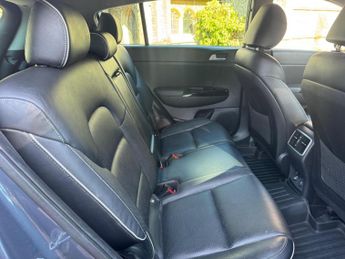 Kia Sportage 2.0 CRDi KX-3 Auto AWD Euro 6 5dr