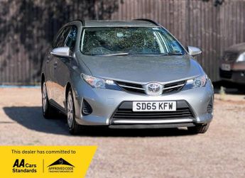 Toyota Auris 1.4 D-4D Active Touring Sports Euro 5 (s/s) 5dr