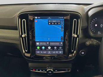 Volvo XC40 2.0 B4 MHEV Ultimate SUV 5dr Petrol Hybrid DCT Auto Euro 6 (s/s)