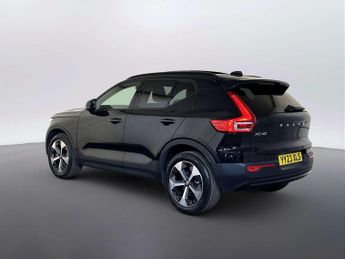 Volvo XC40 2.0 B4 MHEV Ultimate SUV 5dr Petrol Hybrid DCT Auto Euro 6 (s/s)
