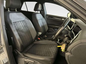 Volkswagen T-Roc 1.5 TSI R-Line SUV 5dr Petrol Manual Euro 6 (s/s) (150 ps)