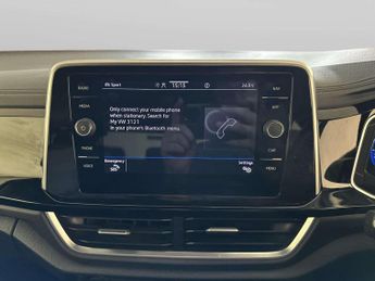 Volkswagen T-Roc 1.5 TSI R-Line SUV 5dr Petrol Manual Euro 6 (s/s) (150 ps)