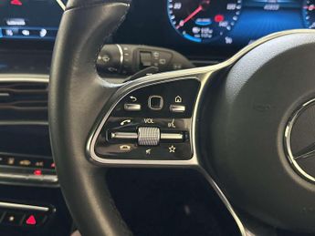 Mercedes-Benz EQC EQC 400 80kWh Sport SUV 5dr Electric Auto 4MATIC (408 ps)