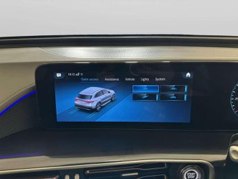 Mercedes-Benz EQC EQC 400 80kWh Sport SUV 5dr Electric Auto 4MATIC (408 ps)