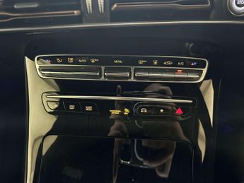 Mercedes-Benz EQC EQC 400 80kWh Sport SUV 5dr Electric Auto 4MATIC (408 ps)