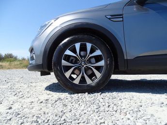 Renault Arkana 1.6 E-TECH evolution Auto 2WD Euro 6 (s/s) 5dr