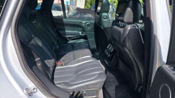Land Rover Range Rover 3.0 TD V6 Vogue SE Auto 4WD Euro 5 (s/s) 5dr