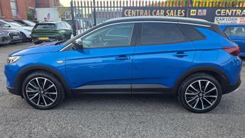 Vauxhall Grandland X 1.6 13.2kWh Business Edition Nav Auto Euro 6 (s/s) 5dr