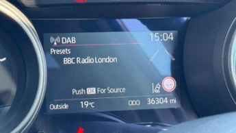 Toyota Yaris 1.5 VVT-h Design Hatchback 5dr Petrol Hybrid E-CVT Euro 6 (s/s) 