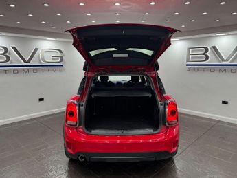 MINI Countryman 2.0 Cooper D Auto ALL4 Euro 6 (s/s) 5dr
