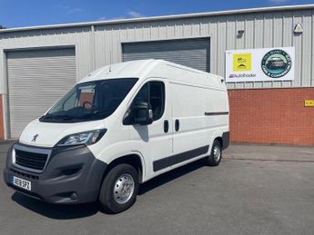Peugeot Boxer 2.0 BlueHDi 335 Professional Panel Van 5dr Diesel Manual L2 H2 E