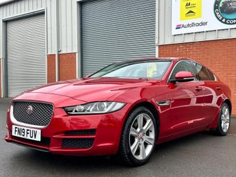Jaguar XE 2.0i GPF Portfolio Saloon 4dr Petrol Auto Euro 6 (s/s) (250 ps)