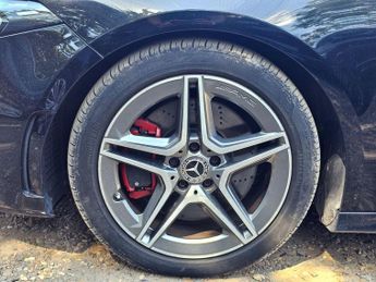 Mercedes-Benz A Class 2.0 A250 AMG Line 7G-DCT Euro 6 (s/s) 5dr