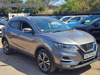 Nissan Qashqai 1.3 DIG-T N-Connecta Euro 6 (s/s) 5dr