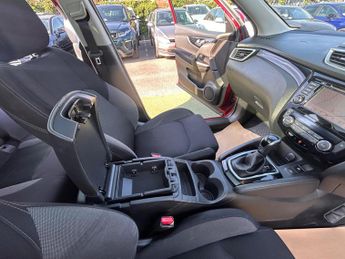 Nissan Qashqai 1.3 DIG-T N-Connecta DCT Auto Euro 6 (s/s) 5dr