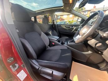 Nissan Qashqai 1.3 DIG-T N-Connecta DCT Auto Euro 6 (s/s) 5dr