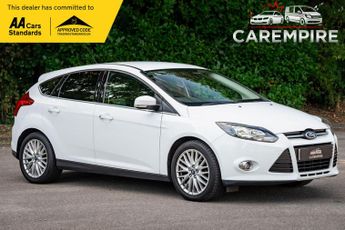 Ford Focus 1.0T EcoBoost Zetec Euro 5 (s/s) 5dr