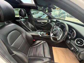 Mercedes-Benz C Class 2.1 C220d AMG Line (Premium) 7G-Tronic+ Euro 6 (s/s) 4dr