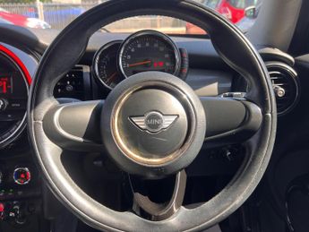 MINI Hatch 1.5 Cooper Euro 6 (s/s) 3dr
