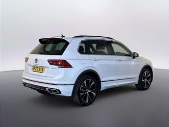 Volkswagen Tiguan 1.4 TSI 13kWh R-Line SUV 5dr Petrol Plug-in Hybrid DSG Euro 6 (s