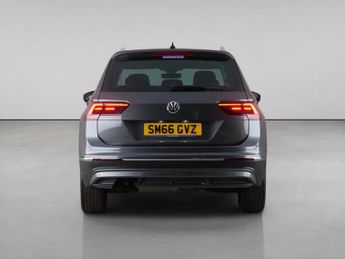 Volkswagen Tiguan 2.0 TDI BlueMotion Tech SEL DSG 4Motion Euro 6 (s/s) 5dr