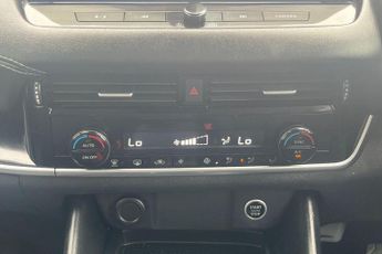 Nissan Qashqai 1.3 DiG-T MH 158 N-Connecta 5dr Xtronic